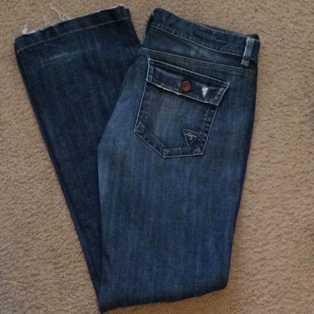 Guess Jeans👖 - Picture 2 of 4